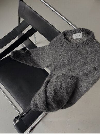 ACADA studio pilka moheros megztinis ROME