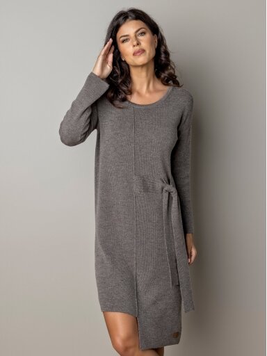 AG design smėlio spalvos megzta merino vilnos suknelė Claudia AG design smėlio spalvos megzta merino vilnos suknelė Claudia