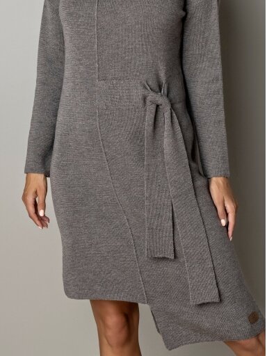 AG design smėlio spalvos megzta merino vilnos suknelė Claudia AG design smėlio spalvos megzta merino vilnos suknelė Claudia