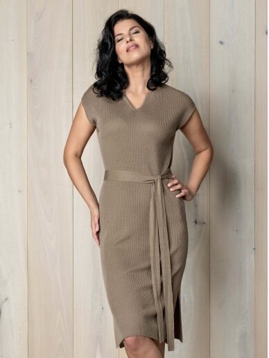 AG design plono mezgimo lino suknelė – Breeze  ruda