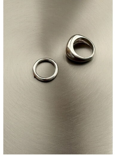 NO MORE sidabrinis žiedas THE ICON RING 7 NO MORE sidabrinis žiedas THE ICON RING 7