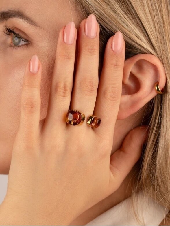 BANGUOJA LUXURIOUS GOLD-PLATED RING WITH HONEY-COLORED AMBER “AURUM UMBRAE - DUO”
