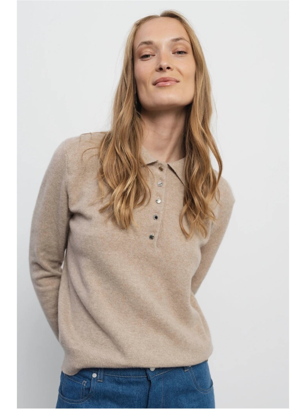 ROBI AGNES CHARLOTTE BLOUSE 32 ROBI AGNES CHARLOTTE BLOUSE 32