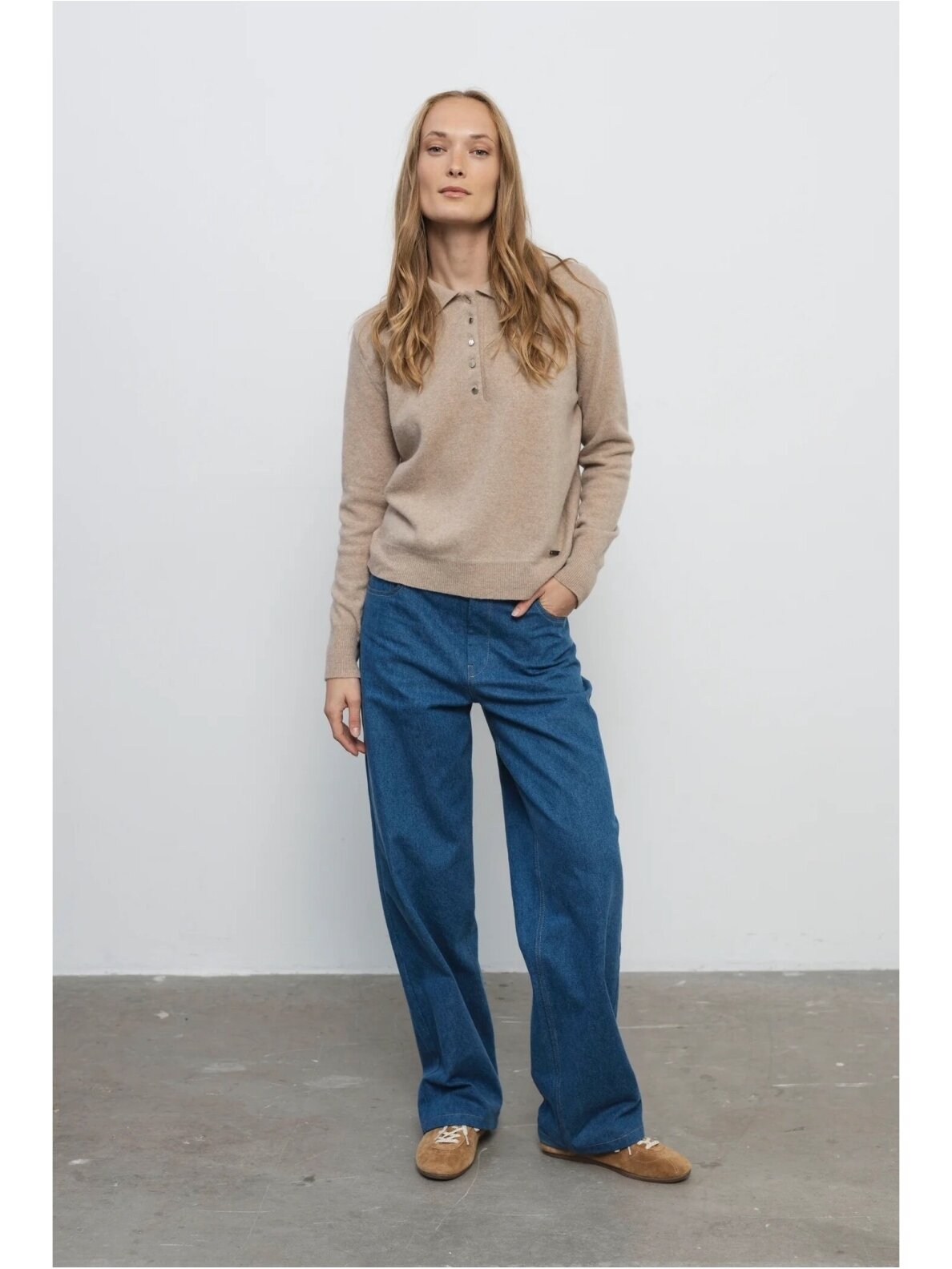 ROBI AGNES CHARLOTTE BLOUSE 34 ROBI AGNES CHARLOTTE BLOUSE 34