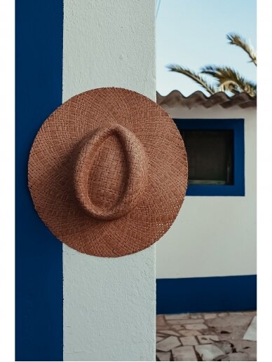 nomadbee rankų darbo skrybėlė Tarragona