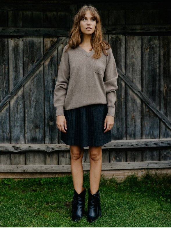 COOCOOMOS V-neck cashmere sweater