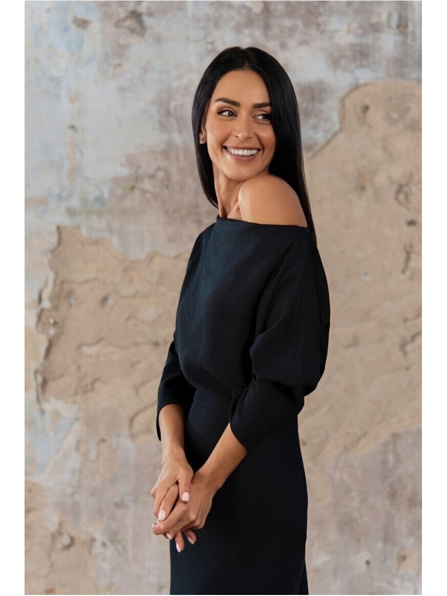 DOKE JUODA MIDI ILGIO SUKNELĖ X 5 DOKE JUODA MIDI ILGIO SUKNELĖ X 5