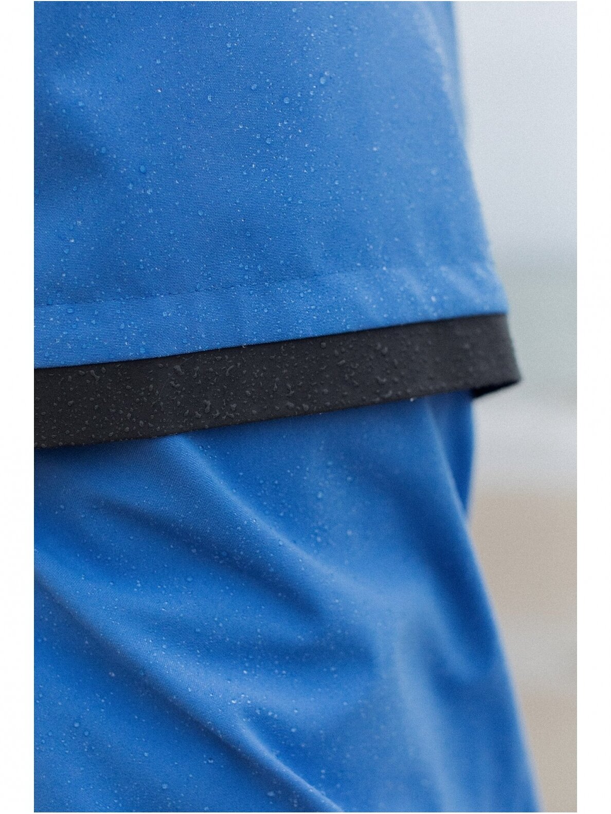 DUCKTAIL MĖLYNAS MARILA UNISEX LIETPALTIS – tvarios medžiagos 4 DUCKTAIL MĖLYNAS MARILA UNISEX LIETPALTIS – tvarios medžiagos 4