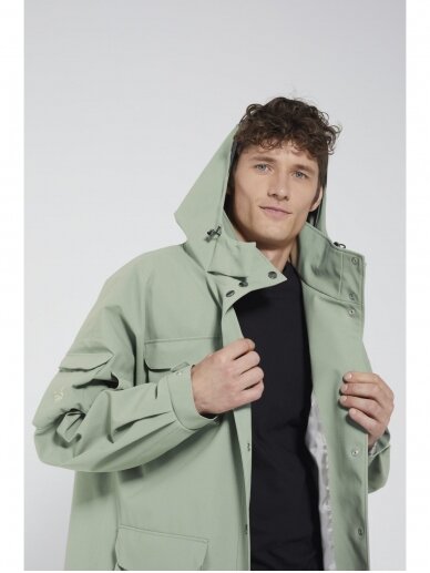 DUCKTAIL ŽALSVAS MARILA UNISEX LIETPALTIS – tvarios medžiagos 9 DUCKTAIL ŽALSVAS MARILA UNISEX LIETPALTIS – tvarios medžiagos 9