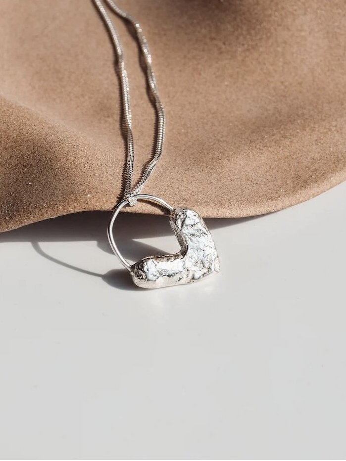 HipoJewelry perdirbto sidabro kaklo papuošalas „Foreboding joy“ HipoJewelry perdirbto sidabro kaklo papuošalas „Foreboding joy“