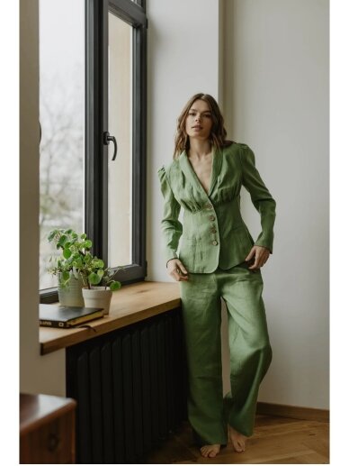 LAUME LINEN žalias lininis švarkas Neringa 1 LAUME LINEN žalias lininis švarkas Neringa 1
