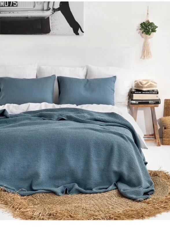 Magic Linen  GRAY BLUE WAFFLE BLANKET