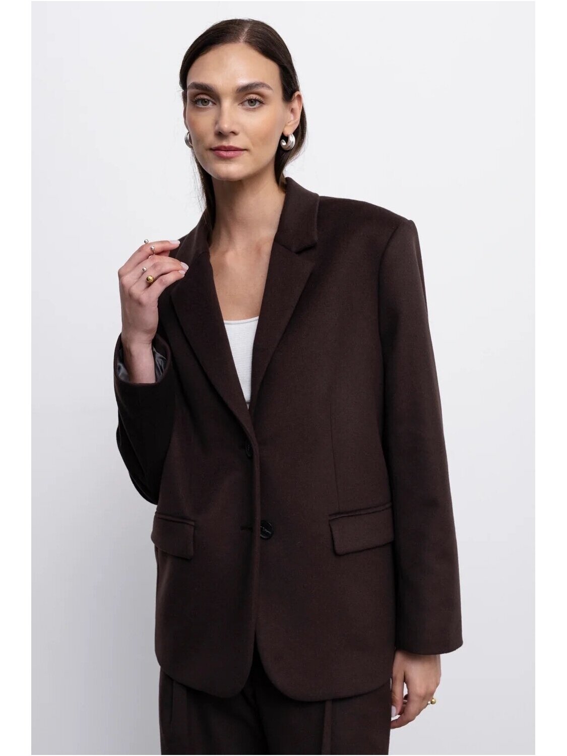 ROBI AGNES rudas kašmyro kostiumėlis "CELINE" 3 ROBI AGNES rudas kašmyro kostiumėlis "CELINE" 3