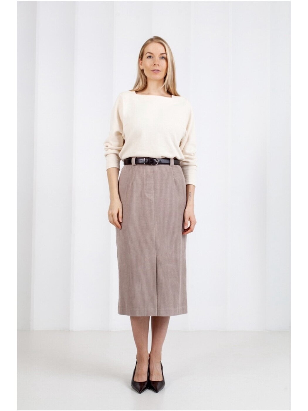 Saviti ŠVIESUS VELVETINIS MIDI SIJONAS SOHO 4